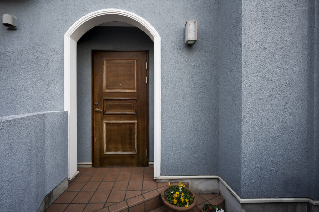 Mahogany Doors Benefits - Highlinesupplies.com